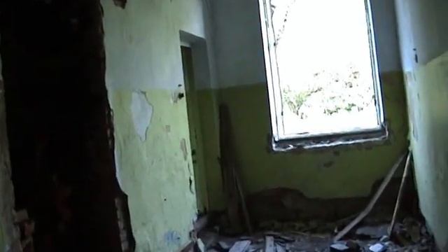 Заброшенная школа в деревне Пятилипы Новгородская обл смотреть онлайн