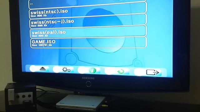 GAMECUBE: ISO Loading from SD Card (using Datel SD Media Launcher) GCoS/Swiss смотреть онлайн