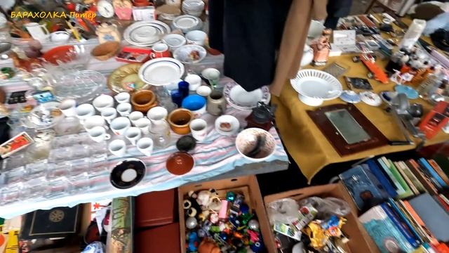Поход на Барахолку Санкт-Петербурга. Экономия на покупках в 10 раз. Блошиный рынок на Удельной смотреть онлайн