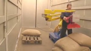 Манипулятор для перемещения мешков