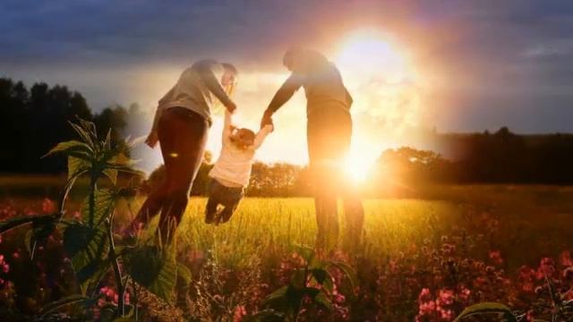 Родина(Н.Городбиной),исп. М.Зорина,видео Е.Воробьёвой.mp4 смотреть онлайн