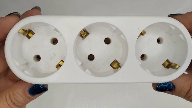 Набор разветвителей электрических, тройников с заземлением TOKER 3L3, 2 шт смотреть онлайн