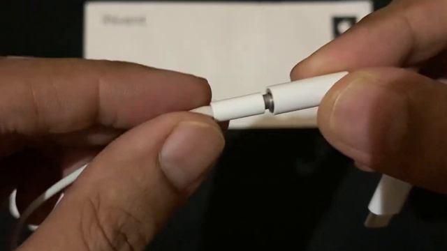 Apple USB C to Headphone Jack | TypeC to 3.5mm | Apple TypeC converter Review смотреть онлайн