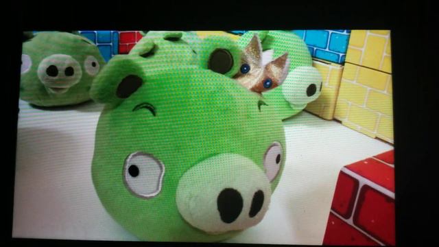 Angry Birds Hungry Hungry Piggies Remake (New Years Eve Special) смотреть онлайн