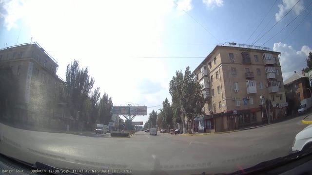 Луганск, ул. Советская, медицинский центр АНКАС. 2021/08/17