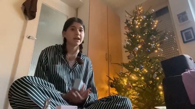 VLOGMas: запаковка подарков, новый 2023 год ?? смотреть онлайн