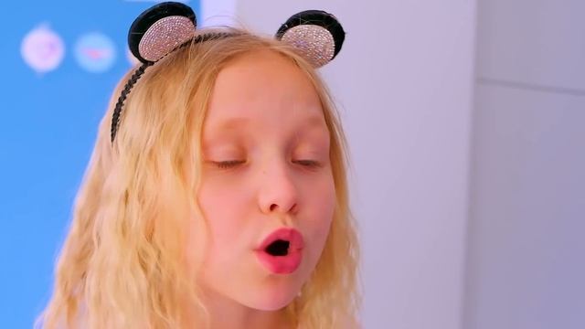 ЧТО ДЕВОЧКИ РЕШИЛИ ПОДАРИТЬ МАРГАРИТЕ НА ДЕНЬ РОЖДЕНИЯ?