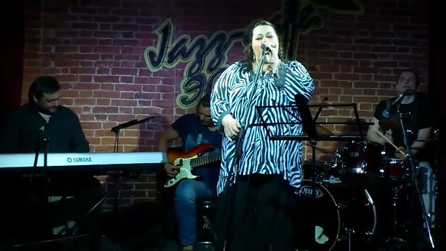 Мариам Мерабова и "Мирайф" смотреть онлайн