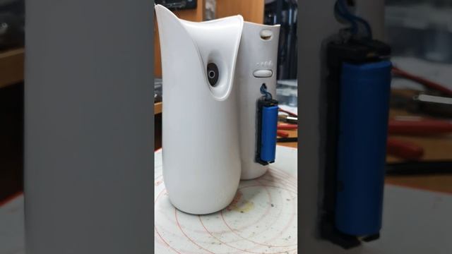 Работа освежителя воздуха air wick на аккумуляторах 18650 смотреть онлайн
