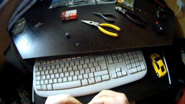 Крепления силиконовых приманок на офсетный крючок с пружиной смотреть онлайн