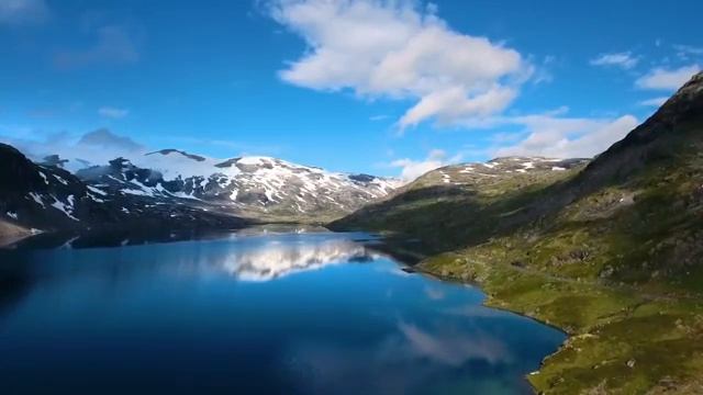 10 852 Hz Love Frequency, Raise Your Energy Vibration, Deep Meditation, Healing Tones