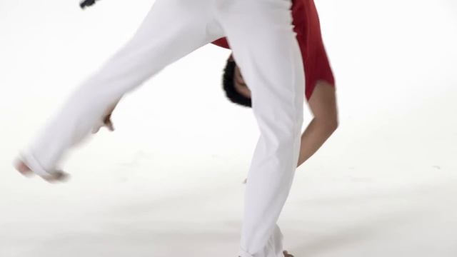 Meia Lua De Compasso Tutorial - Versão Português de Capoeira Vibe aplicativo Mestre Parente смотреть онлайн