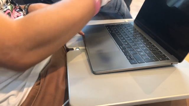 PanzerGlass Privacy Film E Vetri Per Auto BMW @IFA 2019 Con Lucio Di Batista70Phone