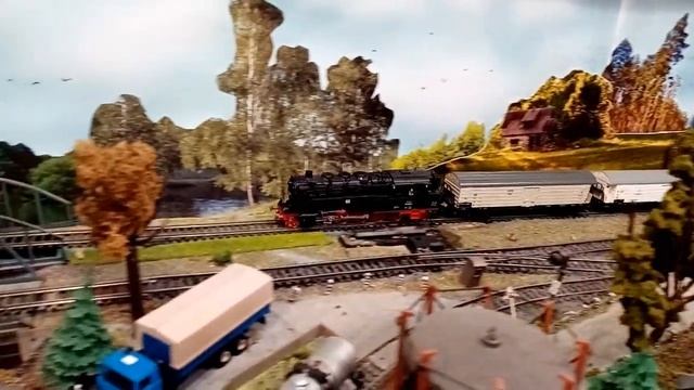 Вечерние покатушки Altbau PIKO! смотреть онлайн