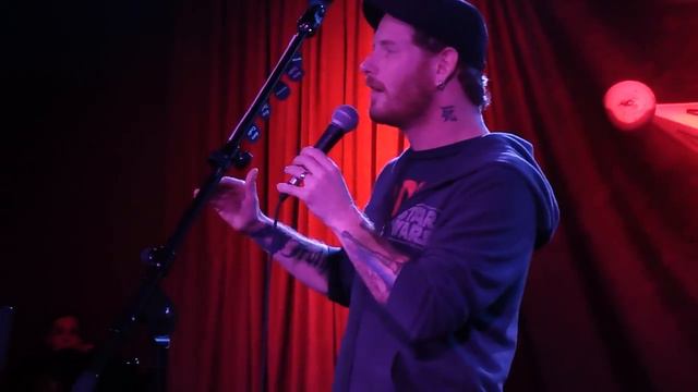 Corey Taylor Q&A - "Why Did Your Scream Change" 11-15-11 Phoenix, AZ live смотреть онлайн