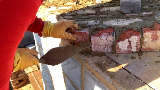 #bricklaying #brickwork 
Brickwork Vaulted Ceiling
