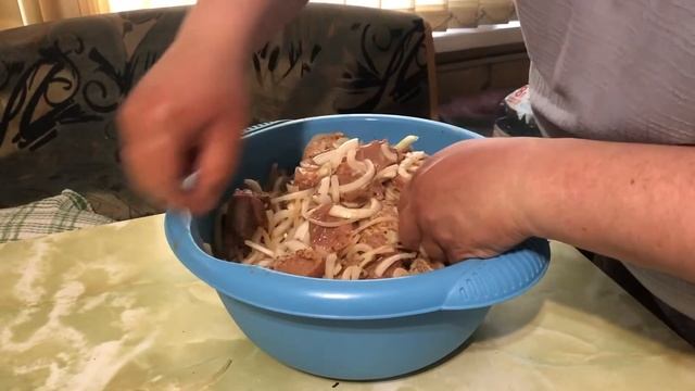 Шашлык по рецепту СССР. Выпуск №74 смотреть онлайн