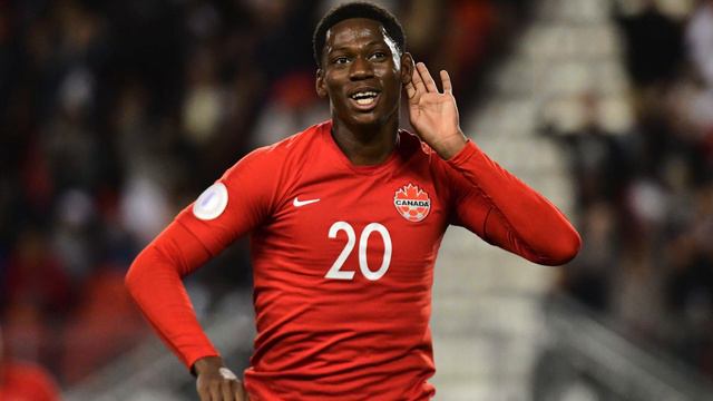 Which Striker should Arsenal target? | Latest news on Borja Mayoral, Ivan Toney and Dusan Vlahovic смотреть онлайн