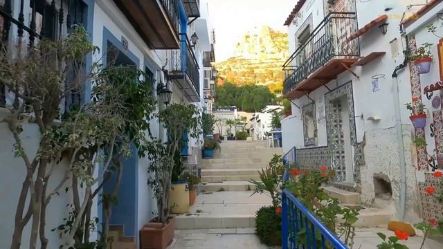 ALICANTE City Guide | Spain | Travel Guide смотреть онлайн