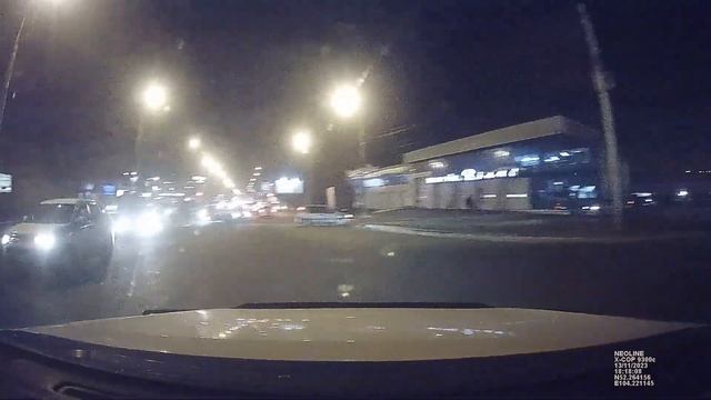 #ПДД. г. Иркутск. Разворот через двойную сплошную смотреть онлайн