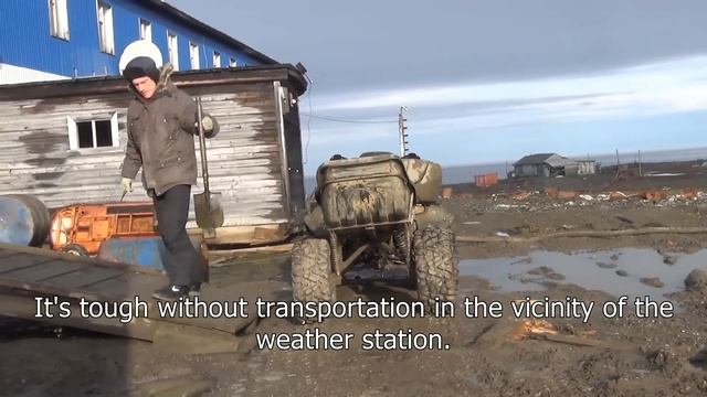 Life and work at Cape Chelyuskin weather station смотреть онлайн