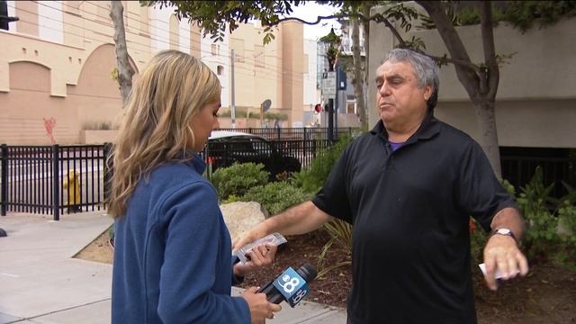 Crisis at the U.S.-Mexico Border as migrants overwhelm Border Patrol смотреть онлайн