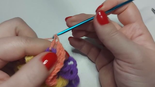 ???СВЯЖИТЕ СВОЙ ПЕРВЫЙ КОВРИК! ОЧЕНЬ ПРОСТОЙ И ЛЕГКИЙ УЗОР КРЮЧКОМ. (вязание крючком для начинающих смотреть онлайн