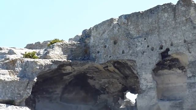 Внимание, Мегалиты Франции! смотреть онлайн