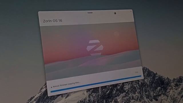 [Tutorial] ZorinOS on your OLD iMac Late 2009 - Installation Guide 2023 - How to Install смотреть онлайн