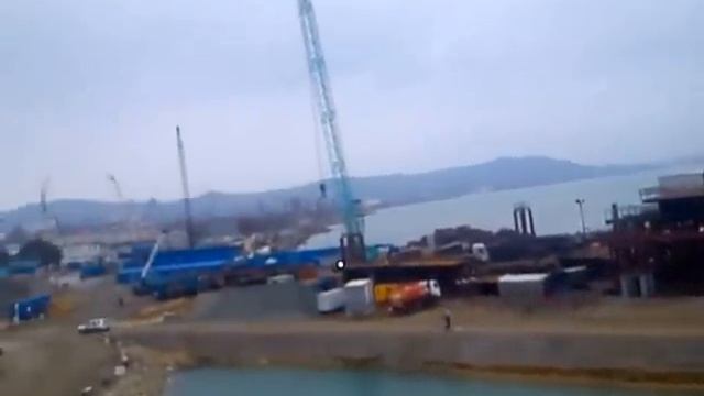 Керченский мост сегодня 12.12.2016/Вид на габионы с моста.