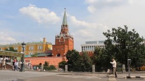 Кутафья и Троицкая башни Кремля