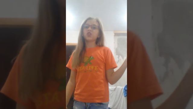 Чёрная кошка танцует под песню смотреть онлайн