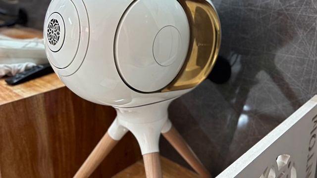 Hi-fi wireless speakers Devialet Phantom Gold - Re Sale смотреть онлайн