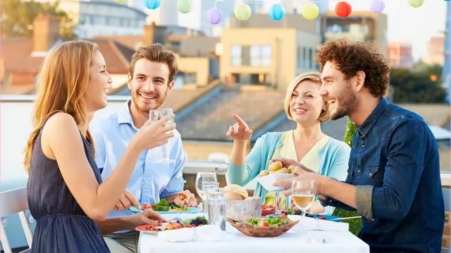 После смерти друзей. Андрей пришел к Лизе с предложением.Она смотрела на мужа и не верила своим уша смотреть онлайн