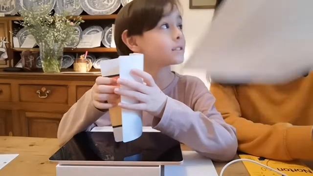 Unboxing Apple iPad Air 4 (Rose Gold) смотреть онлайн