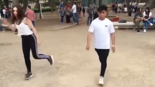 music and dancing.good video.disco.Popular song. love.Very cool .Shuffle. смотреть онлайн