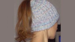 Шапочка с отверстием для хвостика