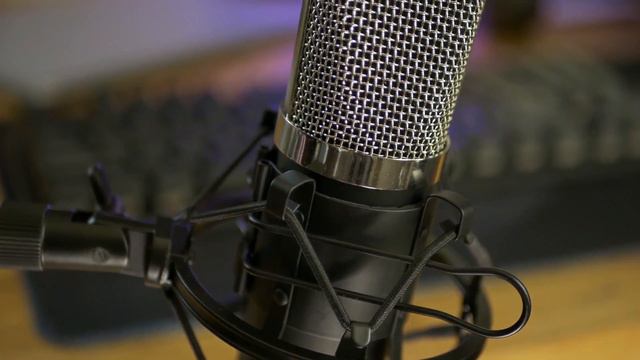 AU-A03 MAONO Condenser Microphone Kit Podcast Mic смотреть онлайн