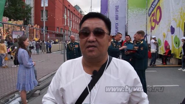 Единственный в России конный духовой оркестр из Тувы покорил новосибирцев смотреть онлайн