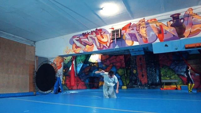 Parkour & freerunning JURASSIC highlights 2020 смотреть онлайн
