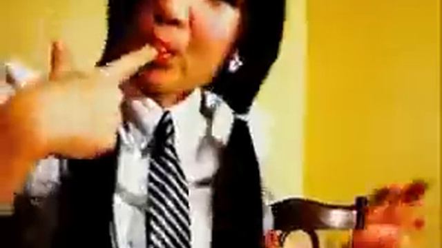 Iposhka - F* Сhocolate (Ипошка - Бум Шоколадка Сука) смотреть онлайн