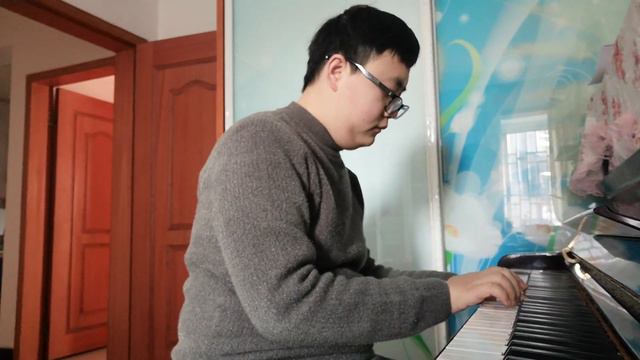 Гамма си минор(Хэ Исюань) смотреть онлайн