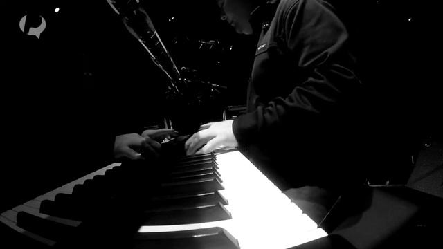 Eric Legnini & Emi Meyer "Winter Heron" live au "Café de la Danse" смотреть онлайн