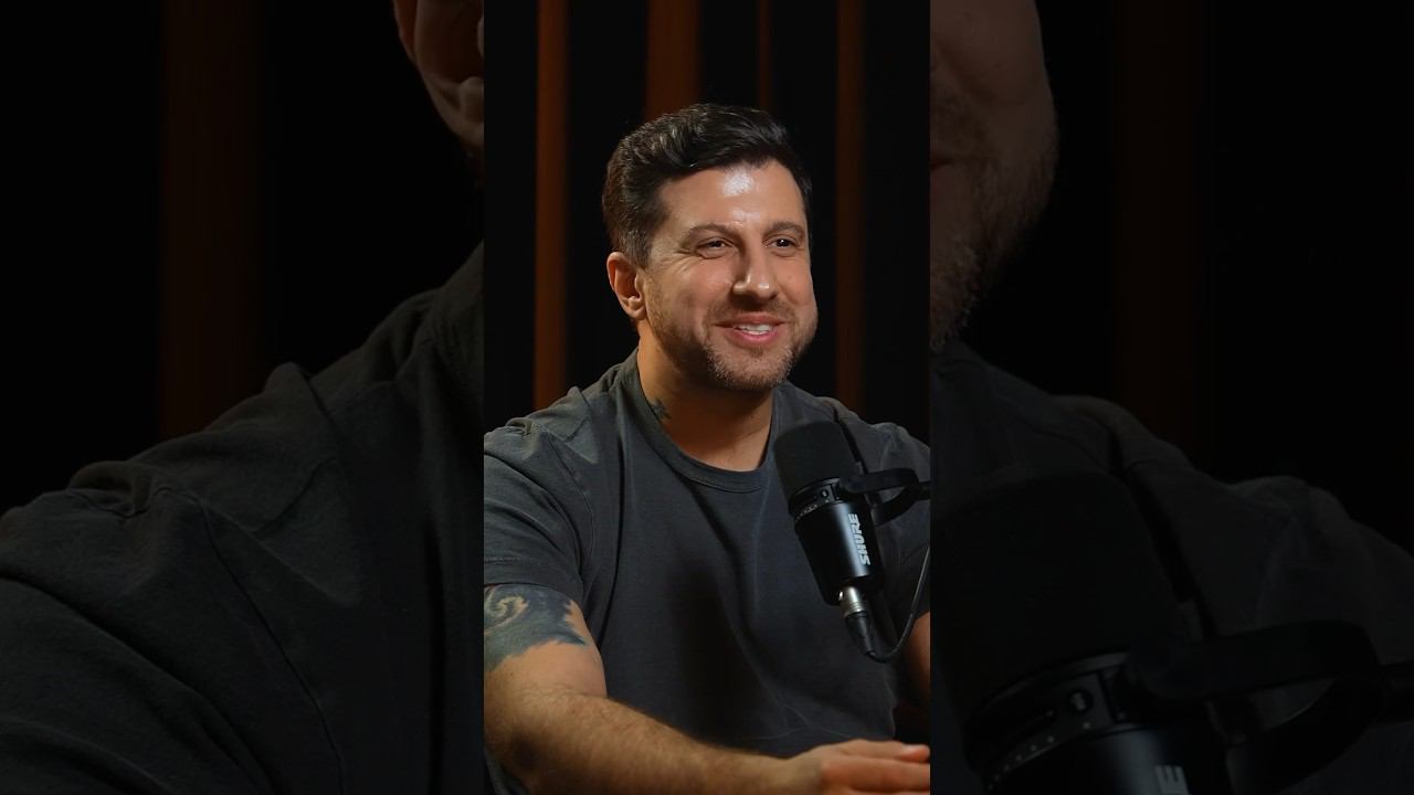 Кавказец и славянская девушка? #амирансардаров #гурамамарян #подкаст смотреть онлайн