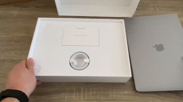 MacBook Air 2020 with i5 Unboxing смотреть онлайн