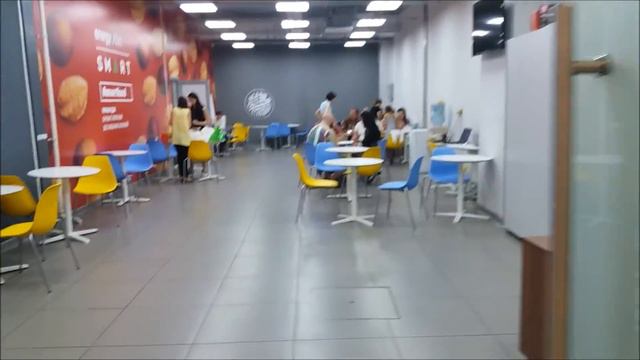 Первый день в Москве. Муж был прав. Гуляю с мамой. смотреть онлайн