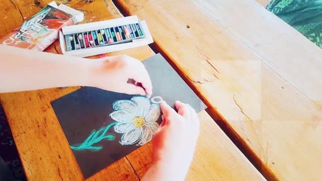 Мастер класс: Рисуем сухой пастелью, бабочка на цветке смотреть онлайн