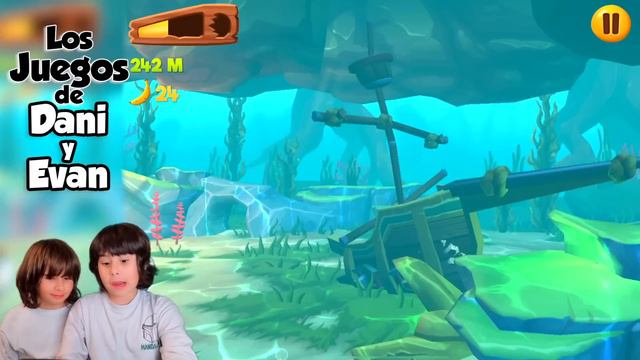 Un Tsunami de Bananas nos alcanza!! Dani y Evan en Banana Kong смотреть онлайн