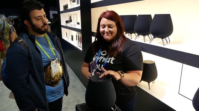 Samsung At CES 2019 Highlights - 8K TV, 5G City, Laptops, Bixby Smart Home & More - YouTube Tech Gu