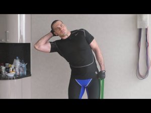 Наклоны в бок с резиной стоя: техника и нюансы